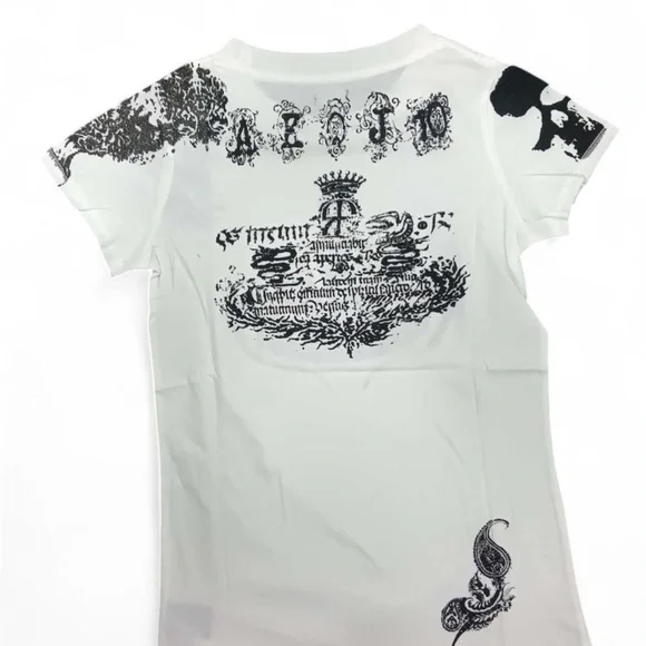 LG White Graphic Top